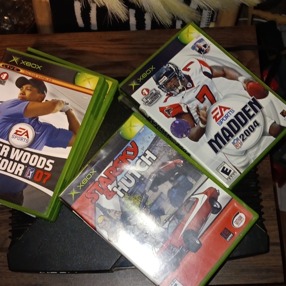 Xbox Console, Controllers, memory card, connections, 10 games PREOWNED - Picture 4 of 6